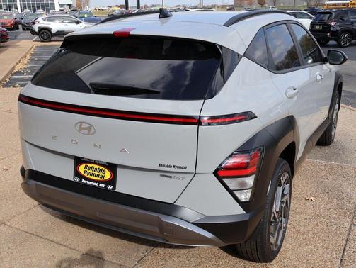 2026 Hyundai KONA SEL Premium