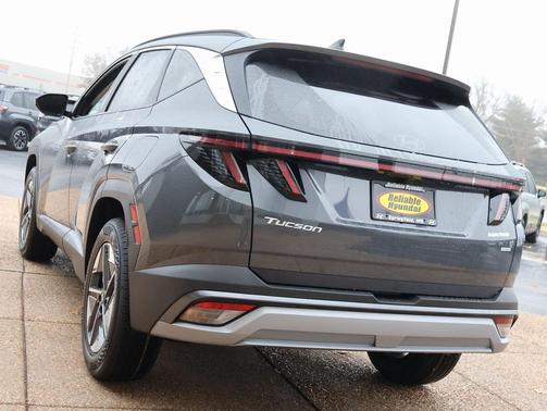 2026 Hyundai TUCSON SEL Premium