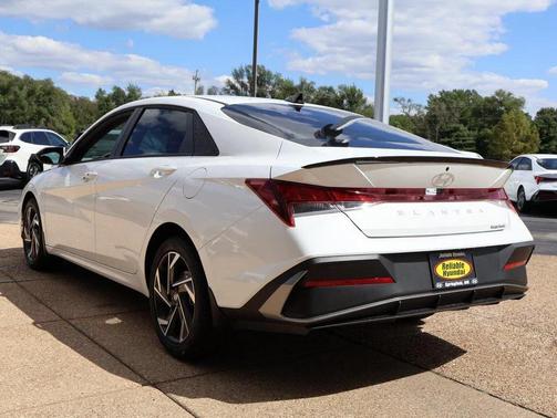 2025 Hyundai ELANTRA Sport