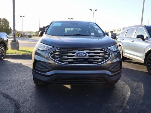 2020 Ford Edge SE