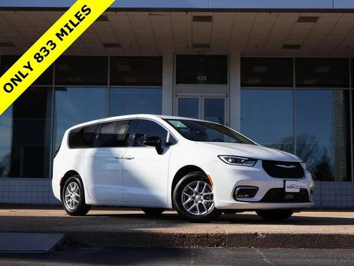 2026 Chrysler Pacifica L