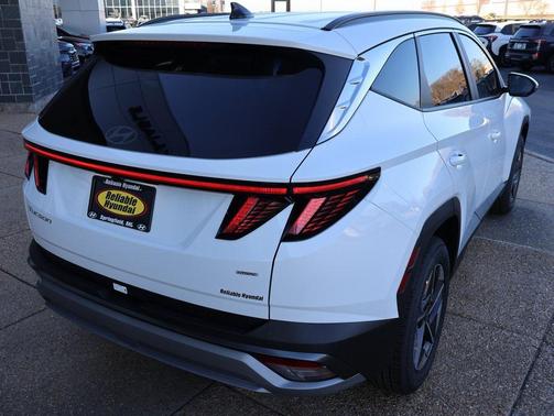 2026 Hyundai TUCSON SEL Premium