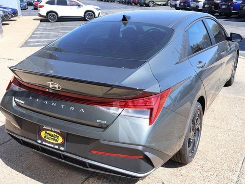 Amazon Gray 2026 Hyundai ELANTRA HEV SEL Sport