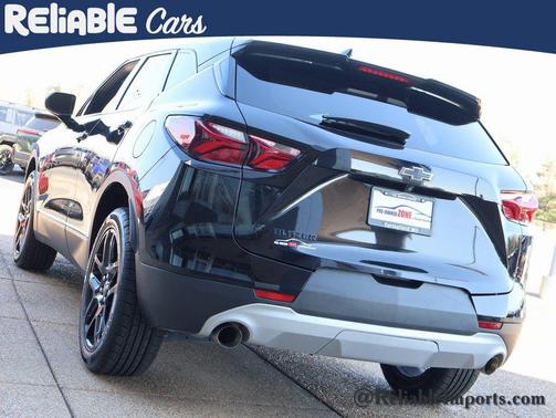 Black 2022 Chevrolet Blazer 2LT