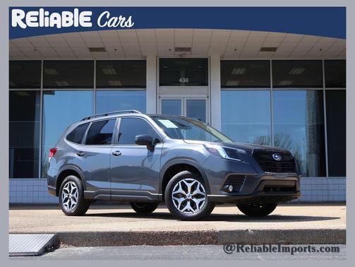Magnetite Gray Metallic 2023 Subaru Forester Premium
