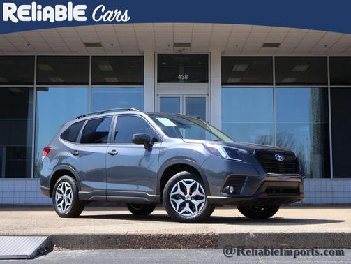 Magnetite Gray Metallic 2023 Subaru Forester Premium