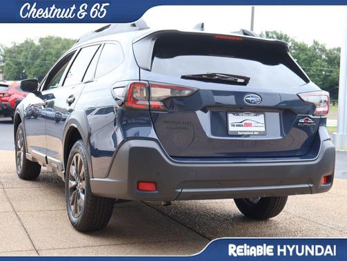 Cosmic Blue Pearl 2025 Subaru Outback Onyx Edition