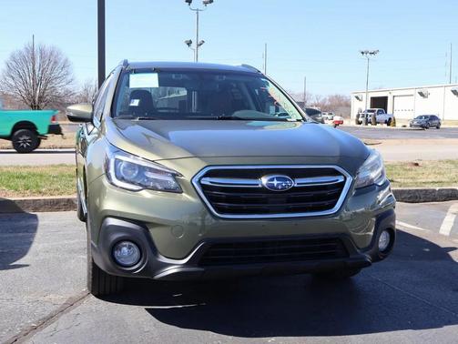 2019 Subaru Outback 2.5i Touring