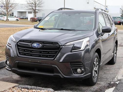 2023 Subaru Forester Premium