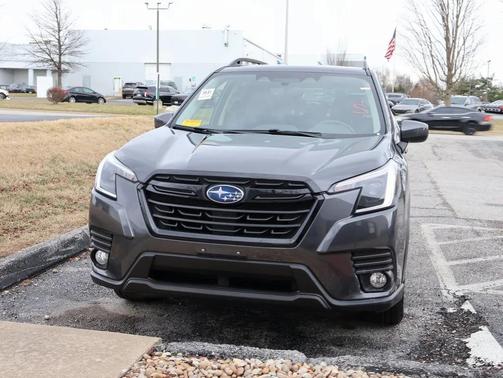 2023 Subaru Forester Premium