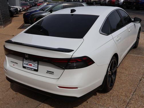 2023 Honda Accord Hybrid Sport