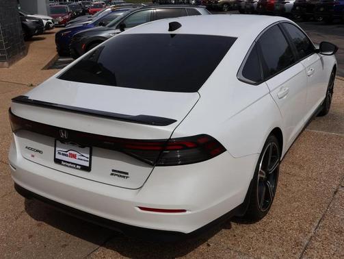 2023 Honda Accord Hybrid Sport