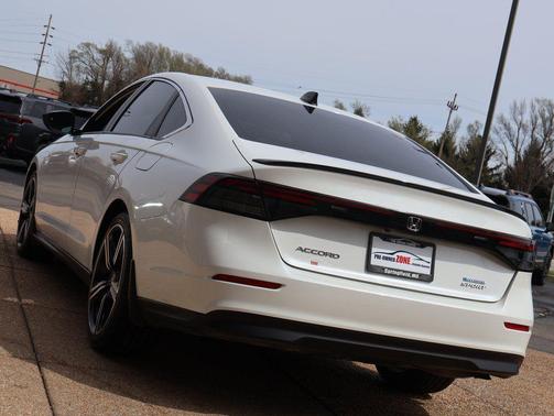 2023 Honda Accord Hybrid Sport