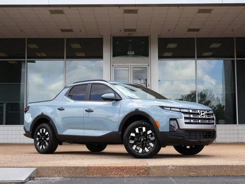 2025 Hyundai SANTA CRUZ SEL Activity