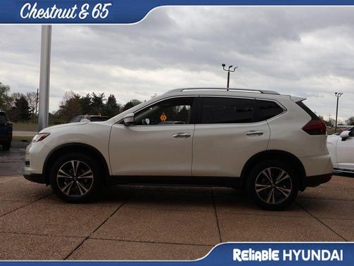 2019 Nissan Rogue SV