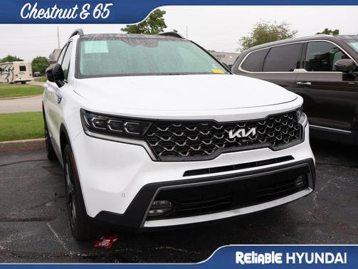 Glacial White Pearl 2023 Kia Sorento SX