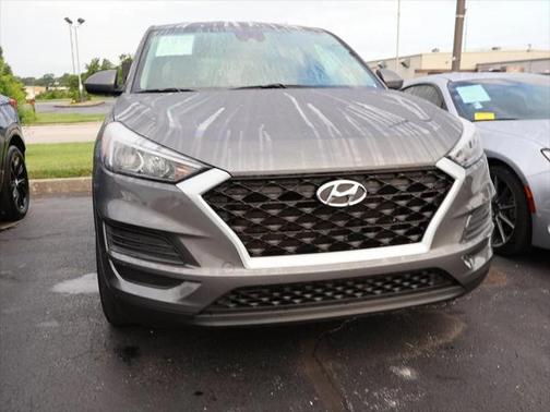 2021 Hyundai TUCSON SE