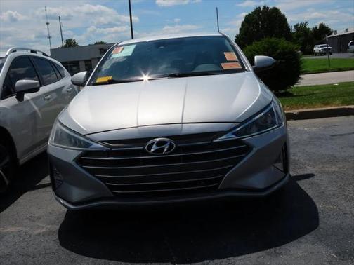 2019 Hyundai ELANTRA SEL