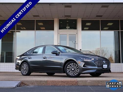 2023 Hyundai SONATA Hybrid SE