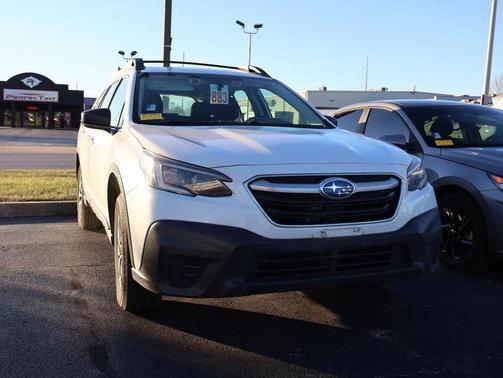 2021 Subaru Outback Base