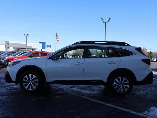 2021 Subaru Outback Base
