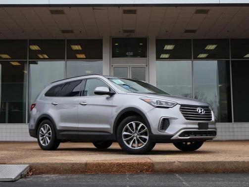 2018 Hyundai SANTA FE SE