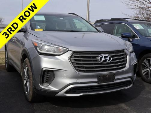 2018 Hyundai SANTA FE SE