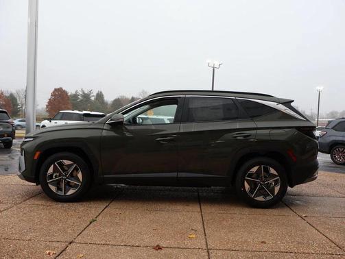 2026 Hyundai TUCSON SEL Premium