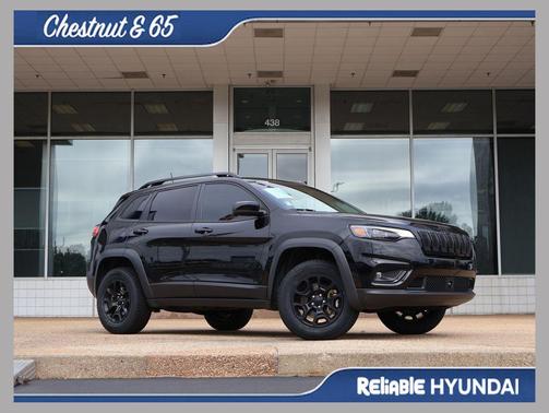 Diamond Black Crystal Pearlcoat 2022 Jeep Cherokee X 4x4