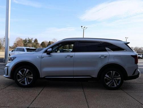 2024 Kia Sorento Plug-In Hybrid SX Prestige