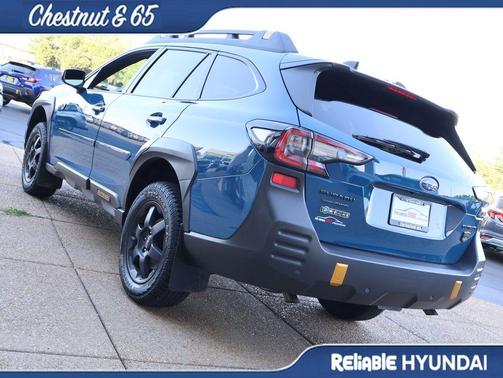 Geyser Blue 2023 Subaru Outback Wilderness