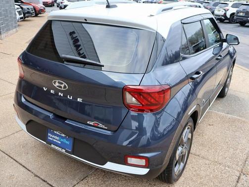 2025 Hyundai VENUE Limited