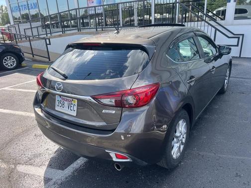 2016 Mazda Mazda3 i Touring