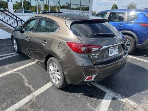 2016 Mazda Mazda3 i Touring