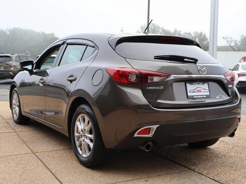 2016 Mazda Mazda3 i Touring
