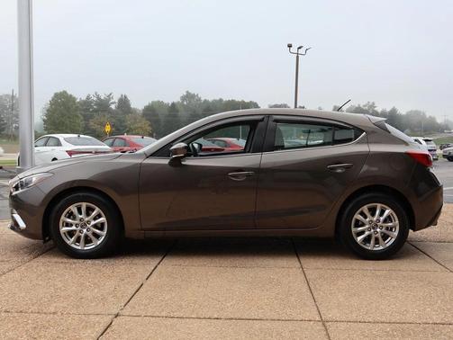 2016 Mazda Mazda3 i Touring
