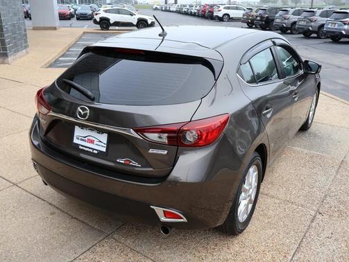 2016 Mazda Mazda3 i Touring