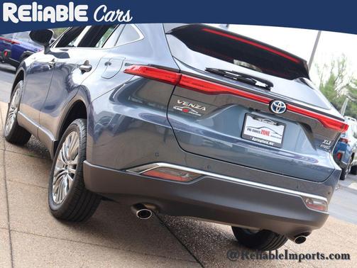 2021 Toyota Venza XLE