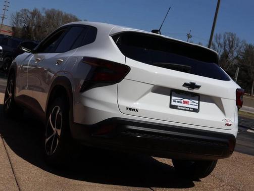 2024 Chevrolet Trax FWD 1RS