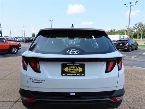 2024 Hyundai TUCSON SE