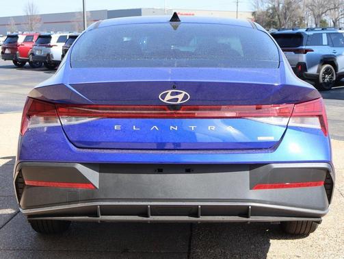 2026 Hyundai ELANTRA HEV Blue