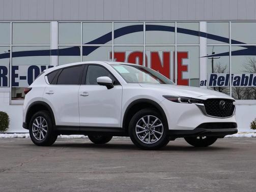 2023 Mazda CX-5 2.5 S Preferred Package