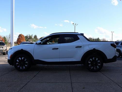 2026 Hyundai SANTA CRUZ SEL Activity