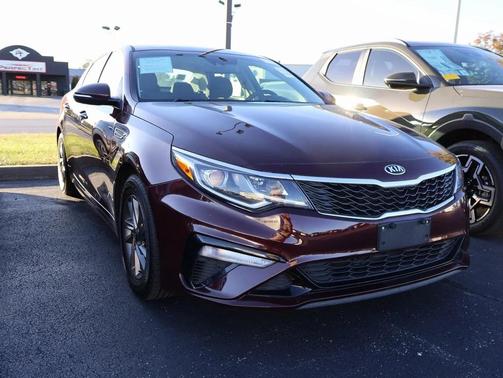2020 Kia Optima LX