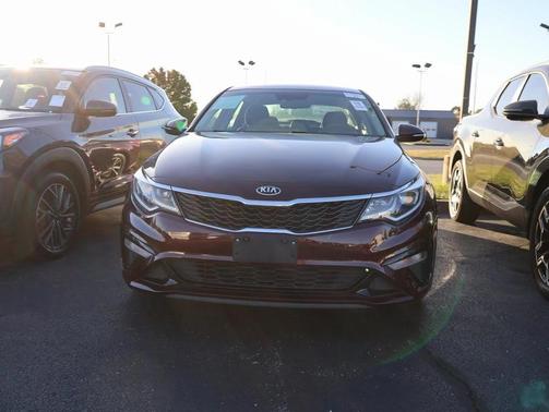 2020 Kia Optima LX