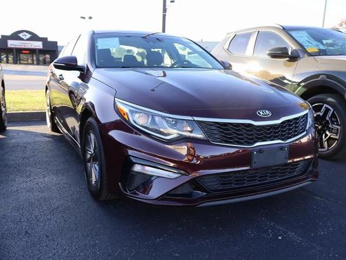 2020 Kia Optima LX