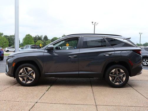 Ecotronic Gray 2026 Hyundai TUCSON SEL