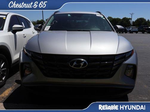 Shimmering Silver 2024 Hyundai TUCSON SEL