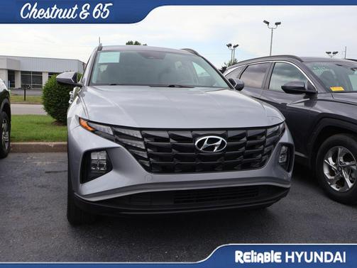 Shimmering Silver 2024 Hyundai TUCSON SEL