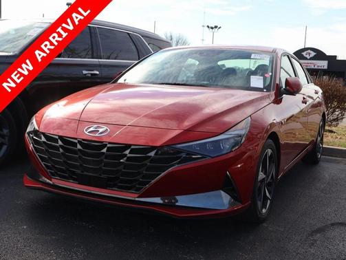 2022 Hyundai ELANTRA Limited